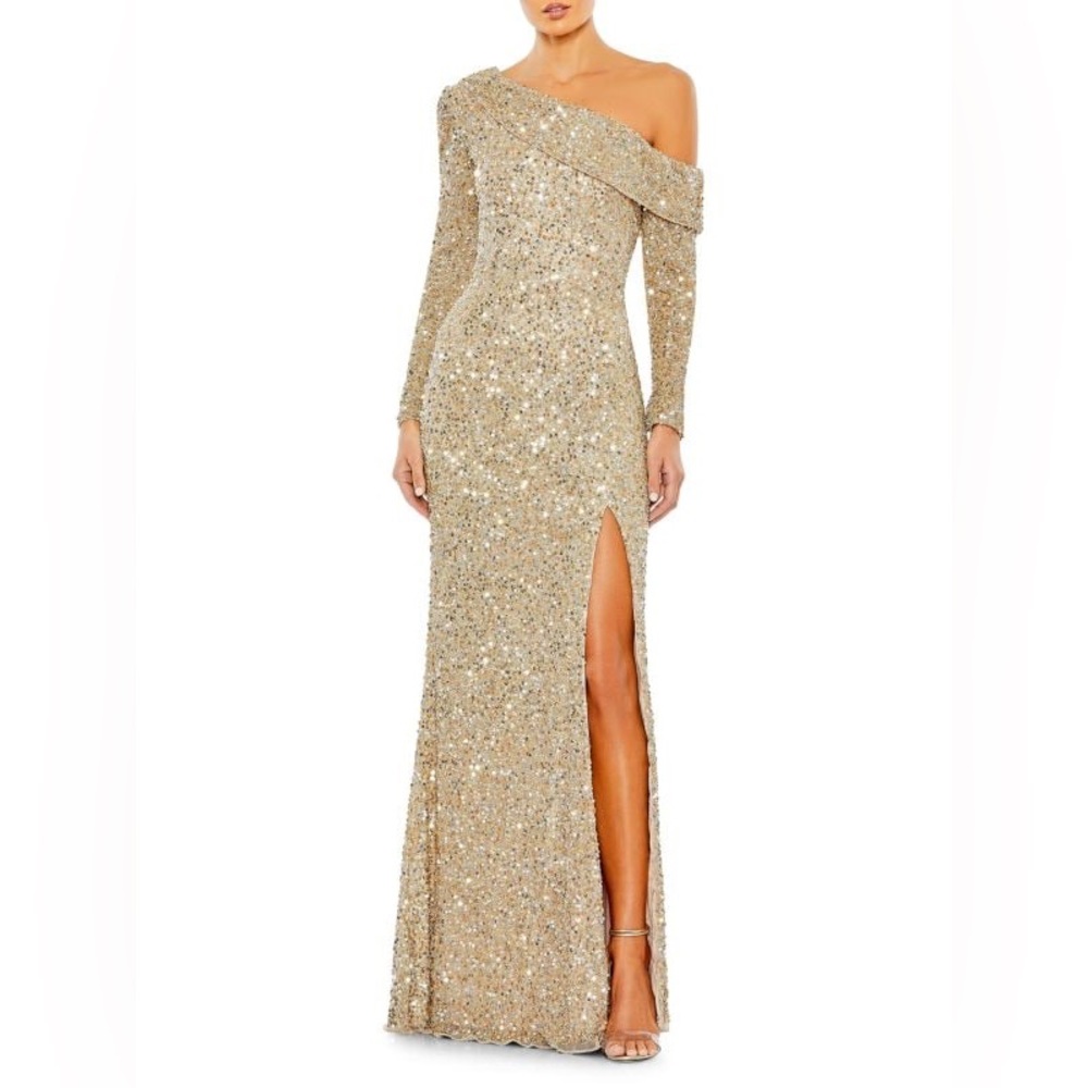 Mac Duggal Sequined One Shoulder Long Sleeve Evening Gown Shimmering Gold Size 0